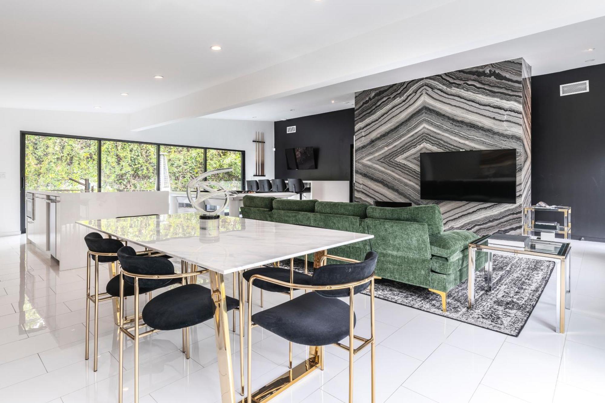 $3m Modern Hollywood New Construction Oasis Los Angeles