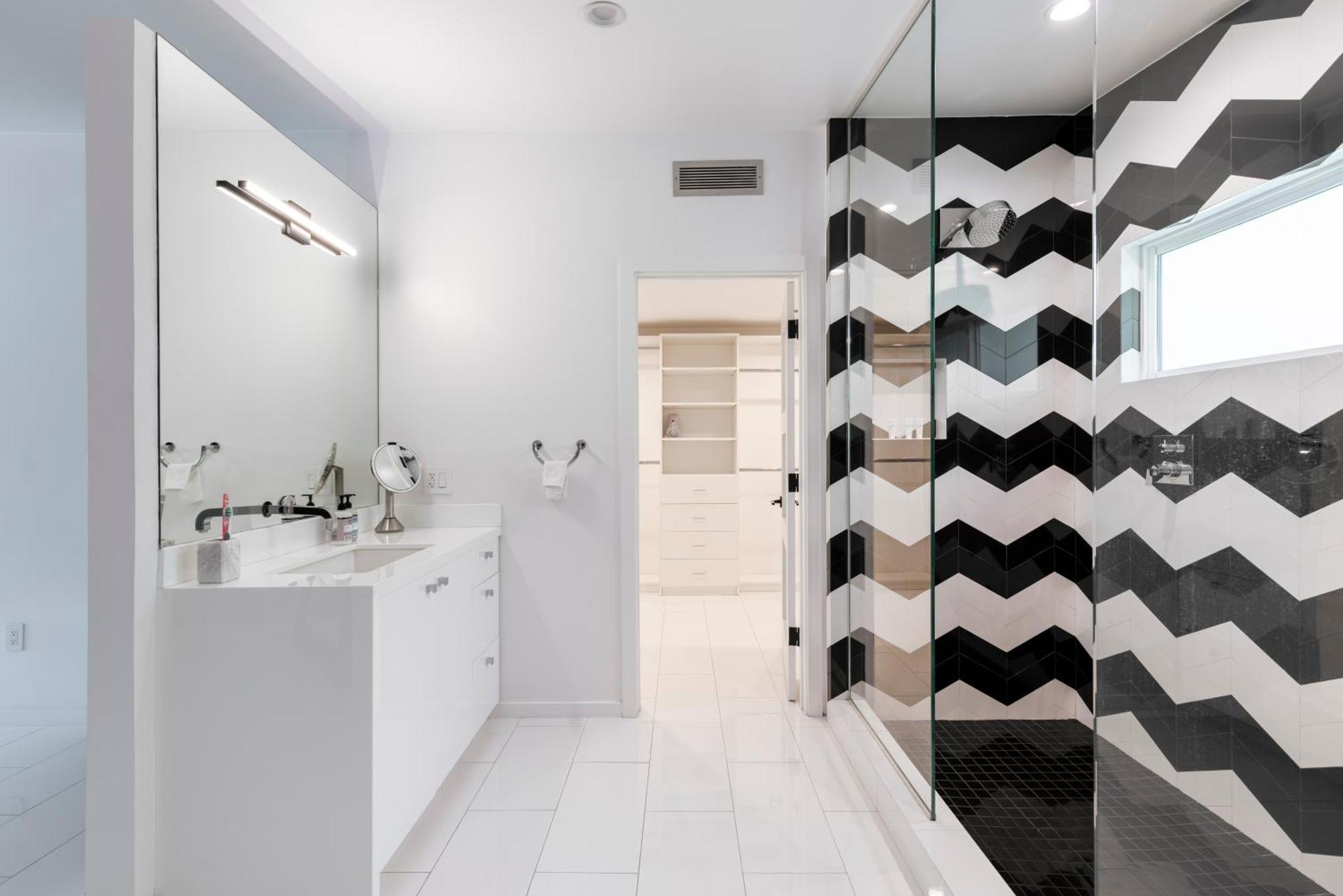 $3m Modern Hollywood New Construction Oasis Holiday home *